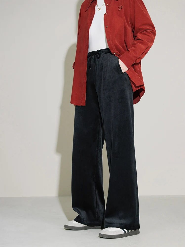 A Vintage Style Pants with Delicate Timeless Details