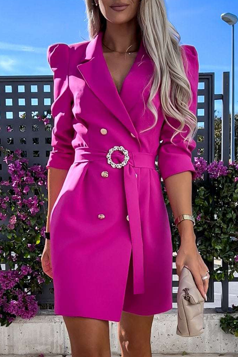 Well Tailored Dress with a Graceful Silhouette
