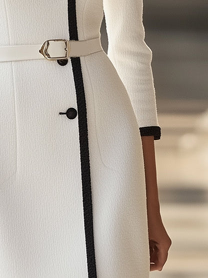 Classic Vintage Dress with a Flattering Fit