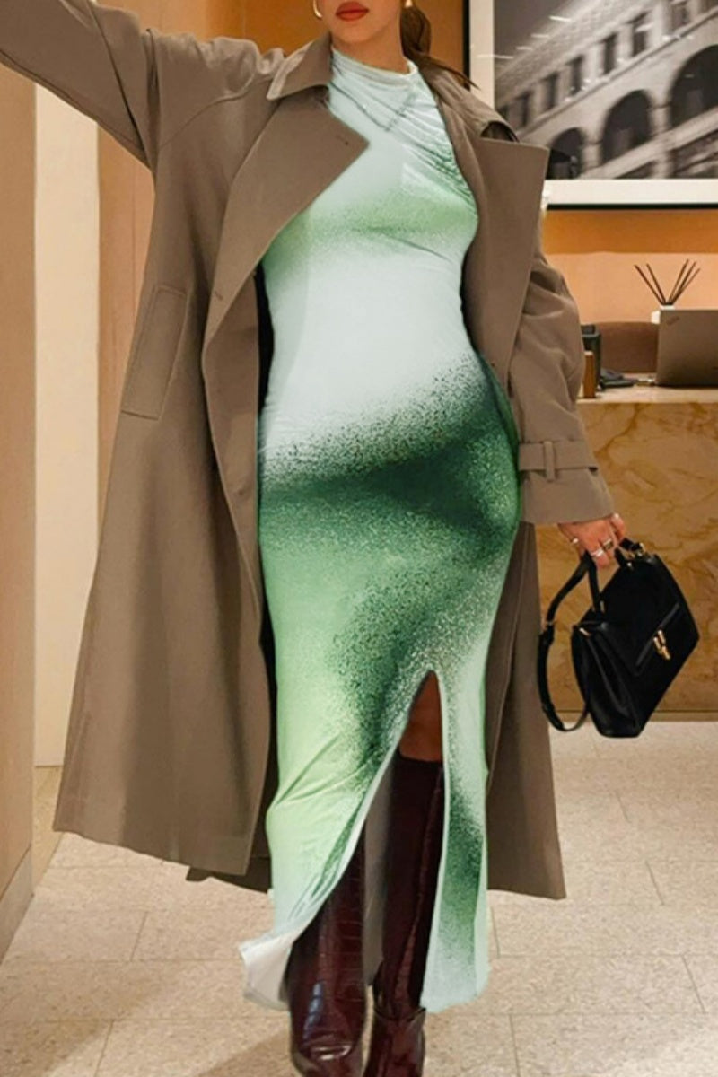 Polished Dress with an Effortless Classic Look