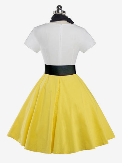Effortlessly Elegant Dress with a Timeless Design