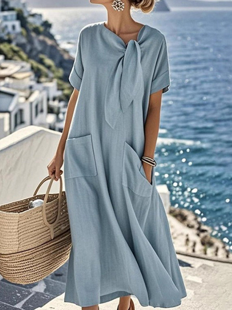 Effortlessly Elegant Dress with a Timeless Design