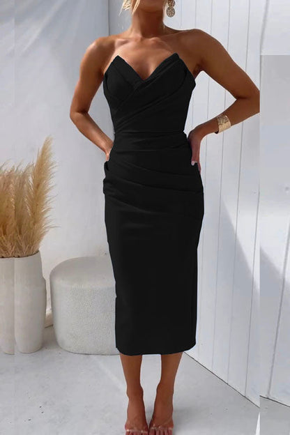 Well Tailored Dress with a Graceful Silhouette
