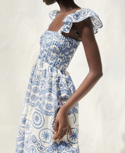 Polished Dress with an Effortless Classic Look