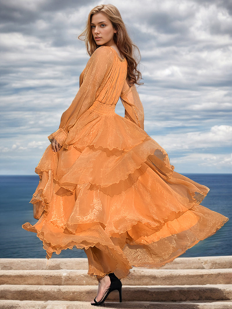 Beautifully Crafted Dress in a Classic Style
