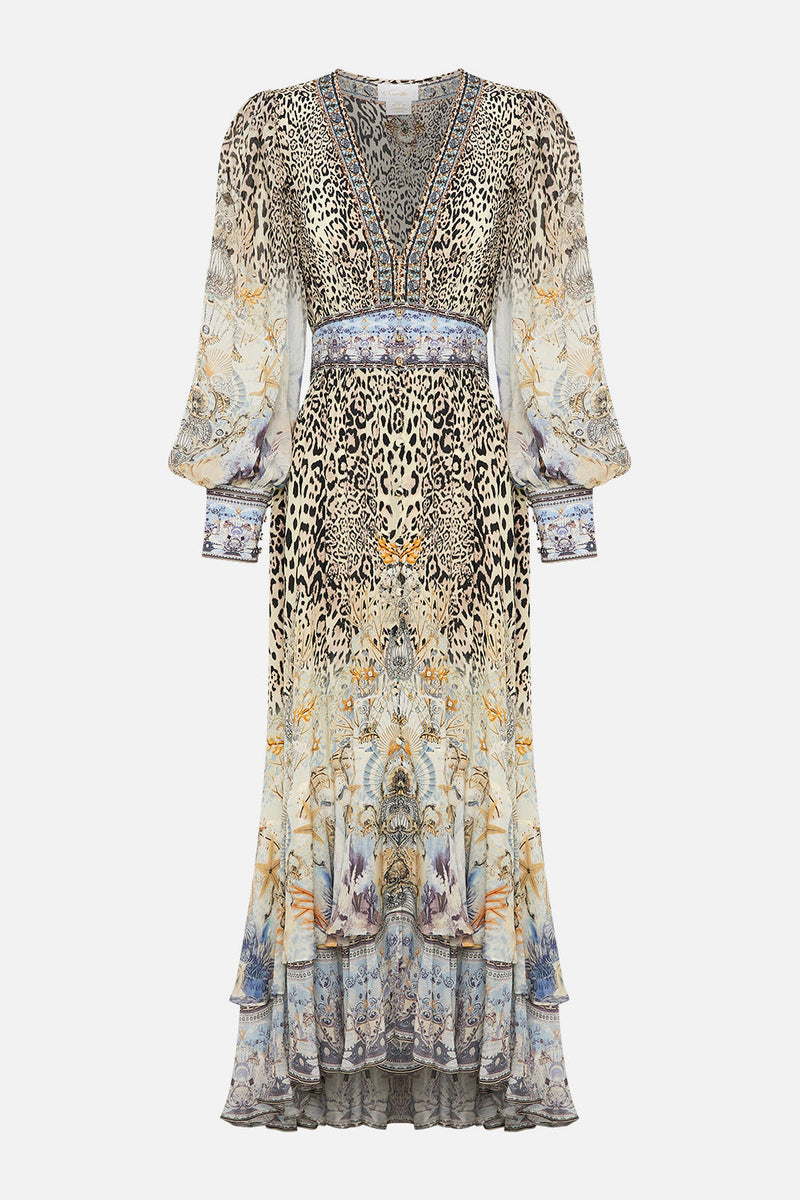 Classic Vintage Dress with a Flattering Fit