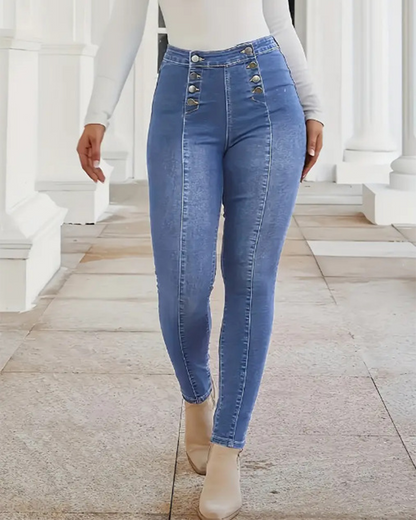 Sophisticated Garment with a Clean Classic Look