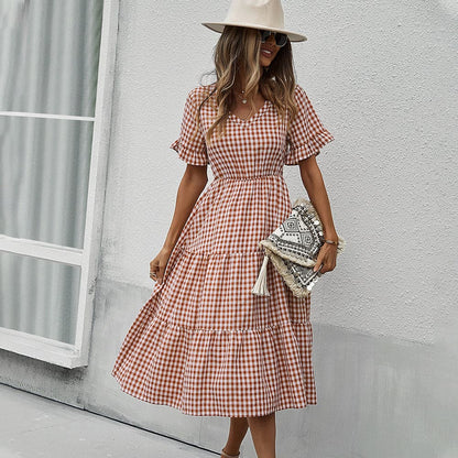 Gracefully Styled Dress for Any Occasion