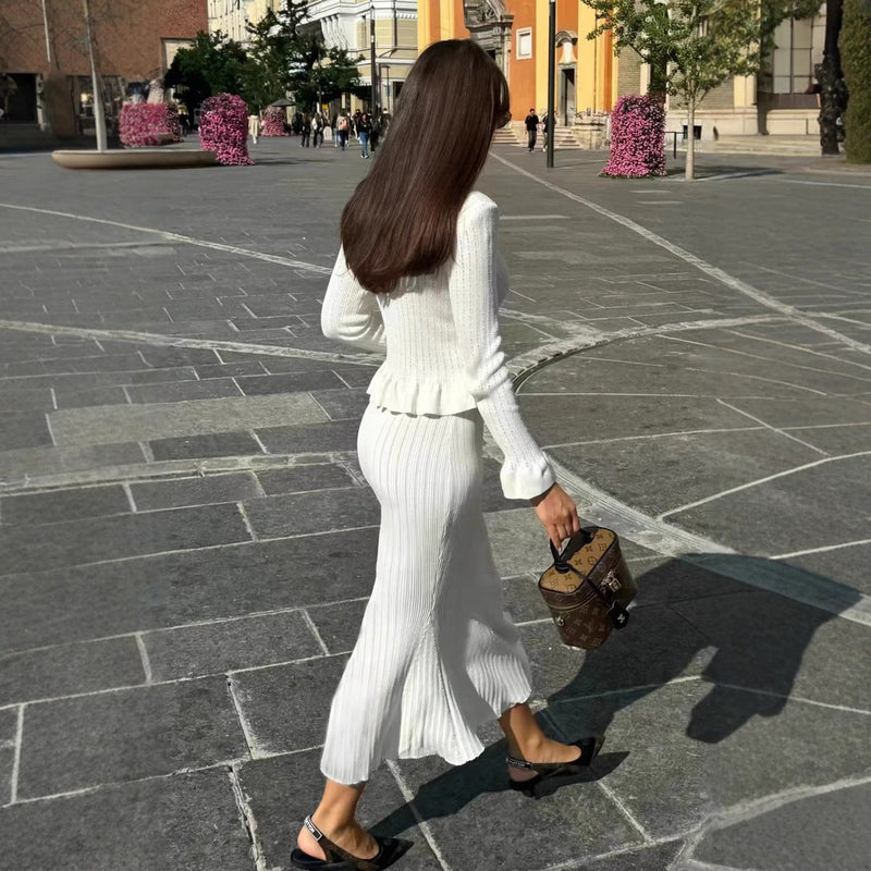 Classic Vintage Top with a Flattering Fit