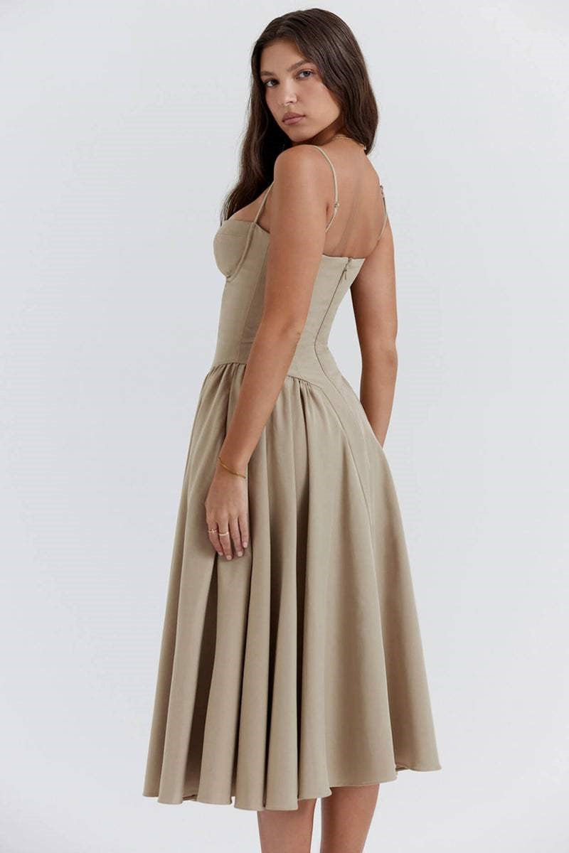 Polished Dress with an Effortless Classic Look