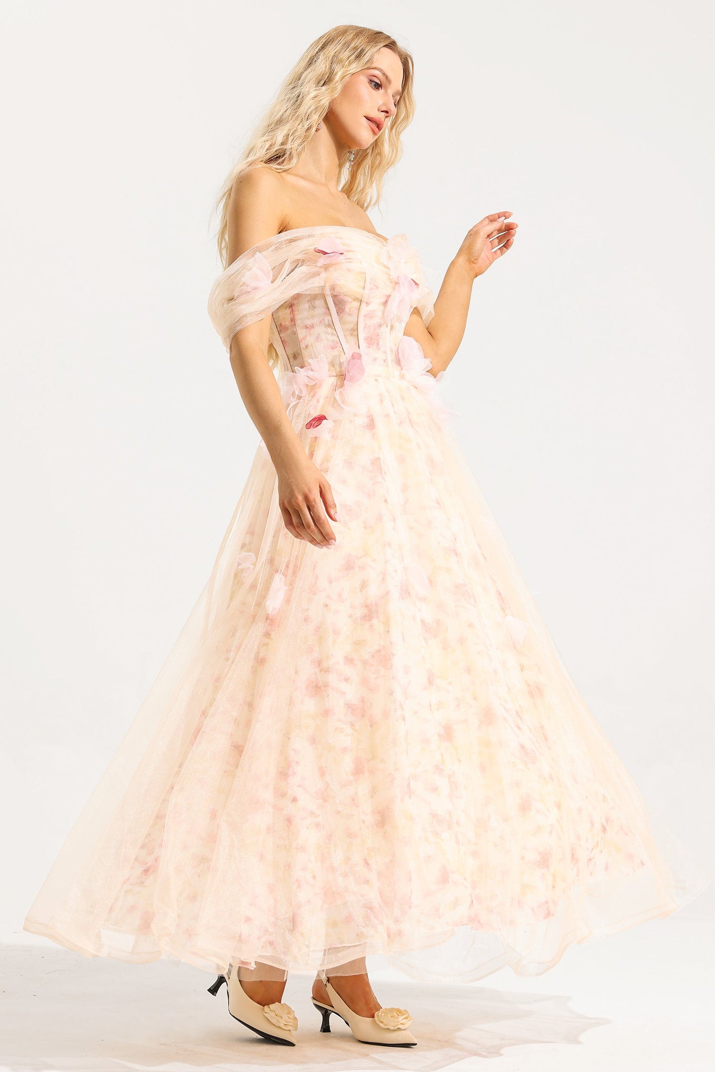 A Vintage Style Dress with Delicate Timeless Details