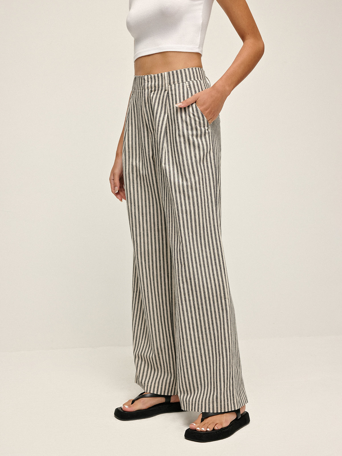 Sophisticated Pants with a Clean Classic Look