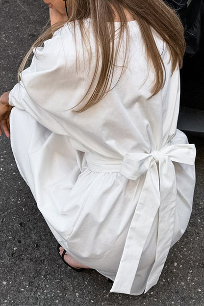 Beautifully Finished Dress in a Timeless Design