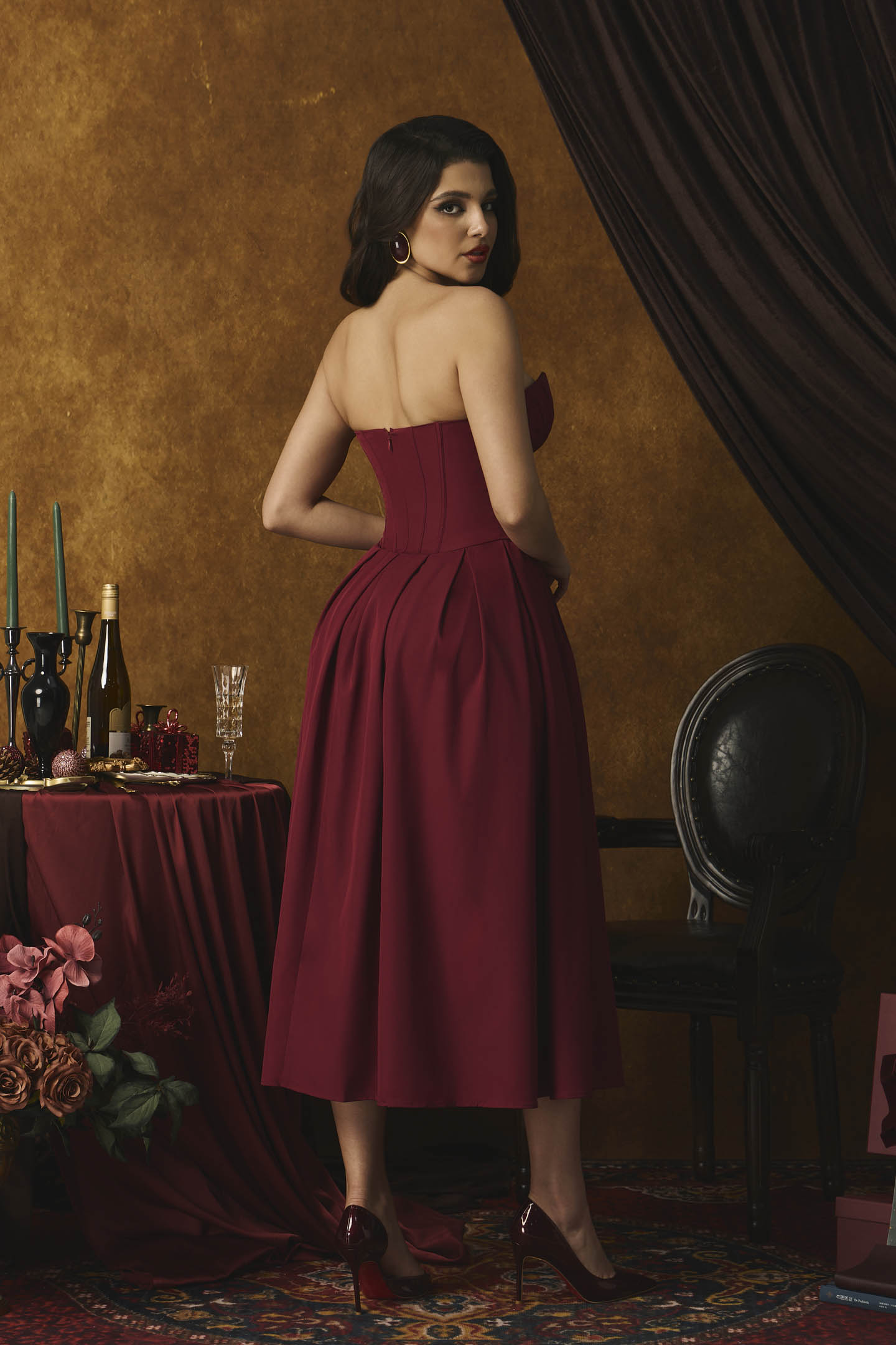Gracefully Styled Dress for Any Occasion