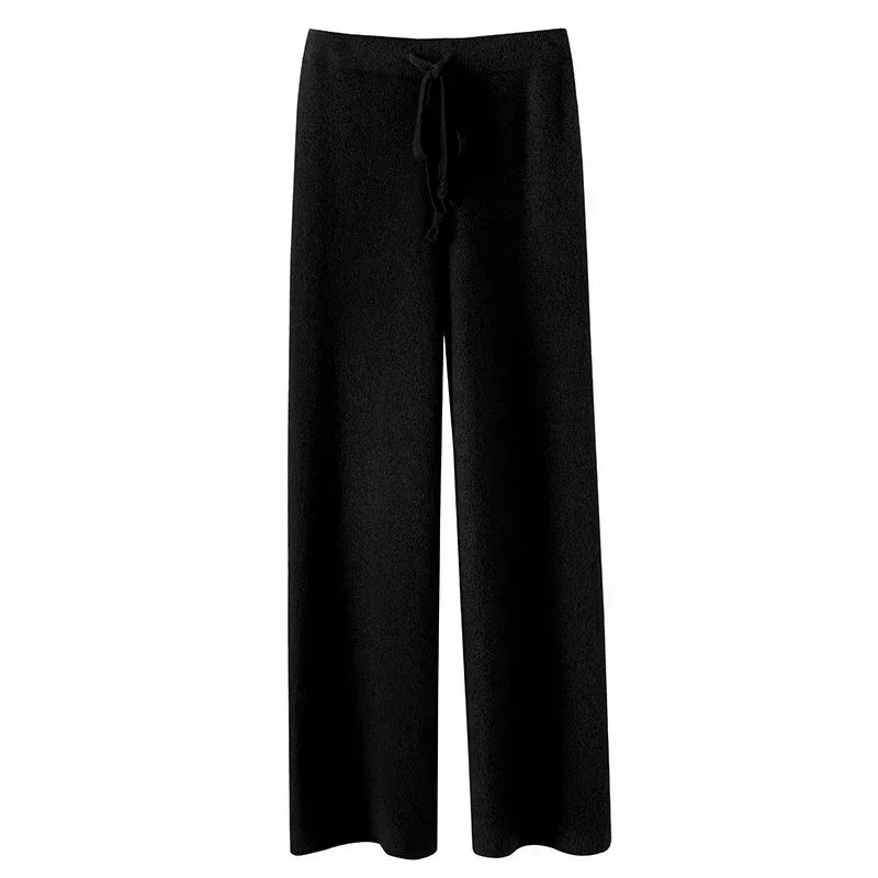 Classic Vintage Pants with a Flattering Fit