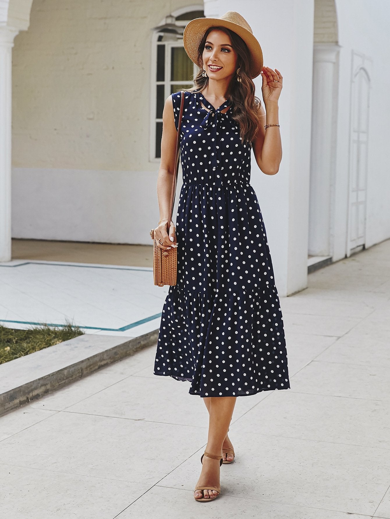 Beautifully Crafted Dress in a Classic Style