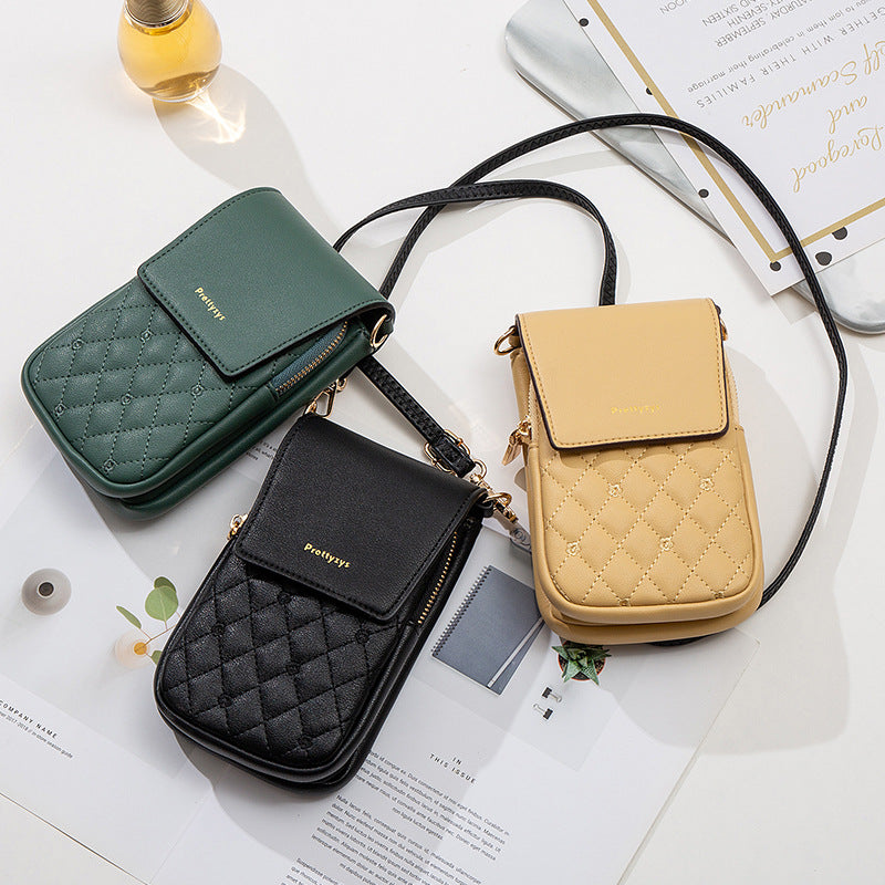 Gracefully Styled Bag for Any Occasion