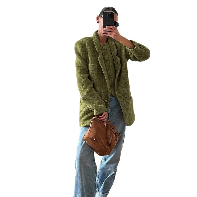 Sophisticated Garment with a Clean Classic Look