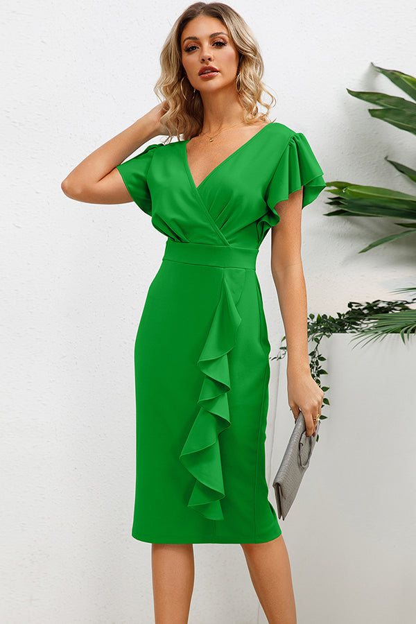 Beautifully Crafted Dress in a Classic Style