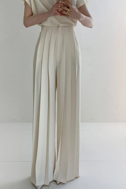 A Vintage Style Pants with Delicate Timeless Details