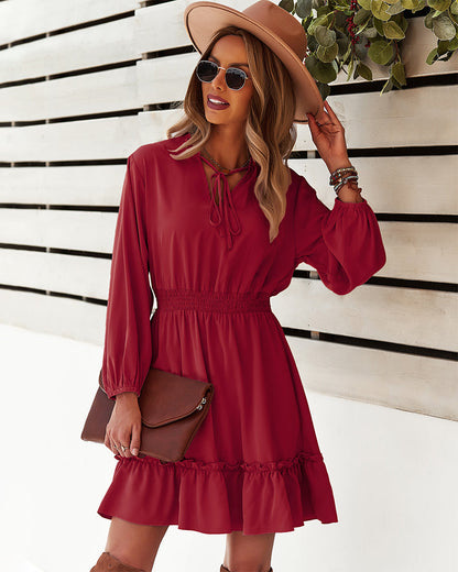Well Tailored Dress with a Graceful Silhouette
