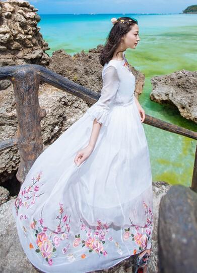 Polished Dress with an Effortless Classic Look