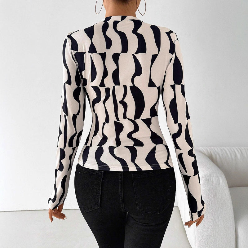 Classic Vintage Top with a Flattering Fit