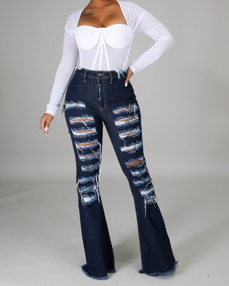 Beautifully Finished Garment in a Timeless Design
