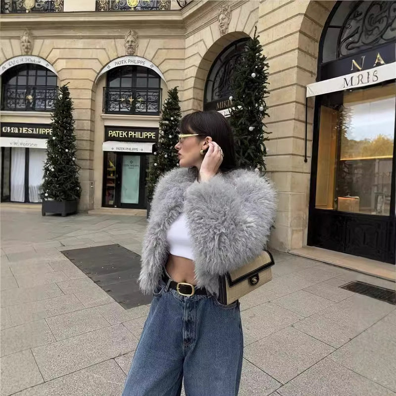 Classic Vintage & Enduringly Stylish Coat