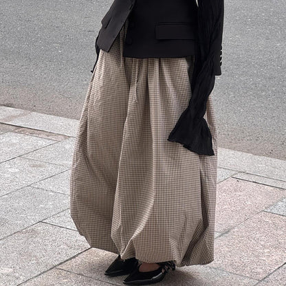Effortlessly Elegant Garment with a Timeless Design