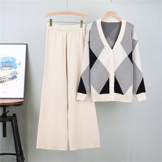 Beautifully Crafted Cardigan in a Classic Style