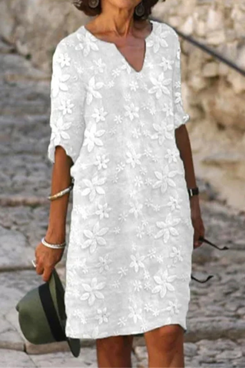Sophisticated Dress with a Clean Classic Look