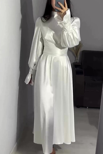 Beautifully Crafted Dress in a Classic Style