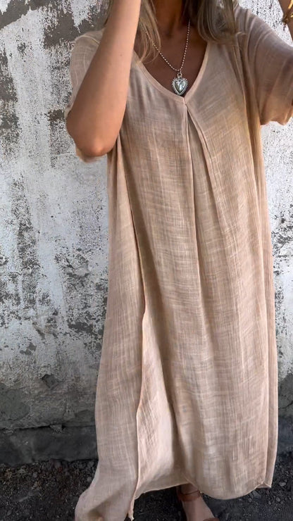 A Vintage Style Dress with Delicate Timeless Details