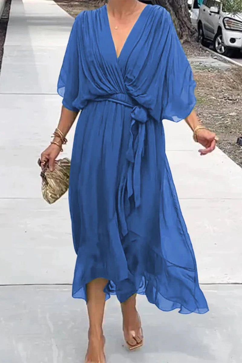 Sophisticated Dress with a Clean Classic Look