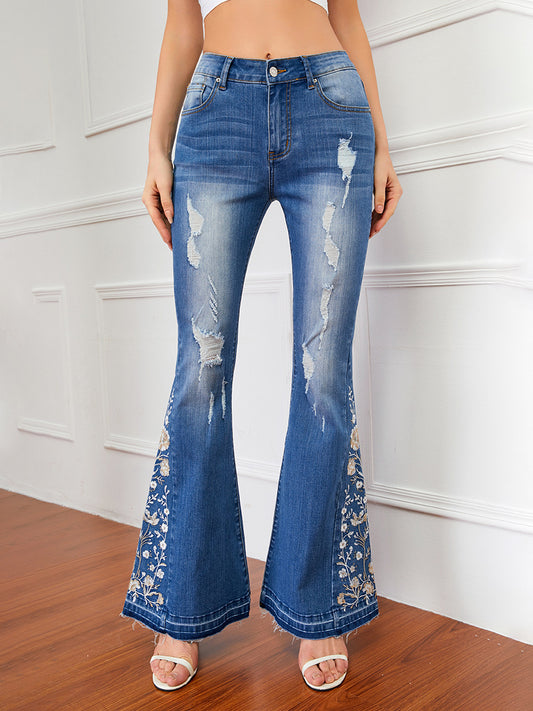 Effortlessly Elegant Garment with a Timeless Design