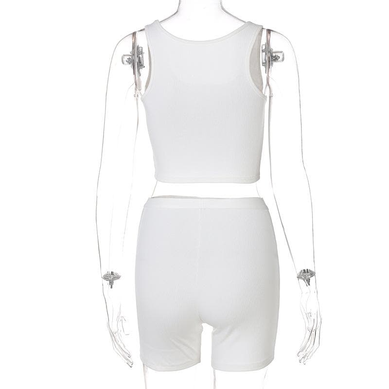 Well Tailored Garment with a Graceful Silhouette