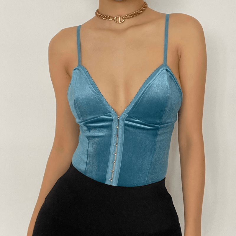 Classic Vintage & Enduringly Stylish Garment
