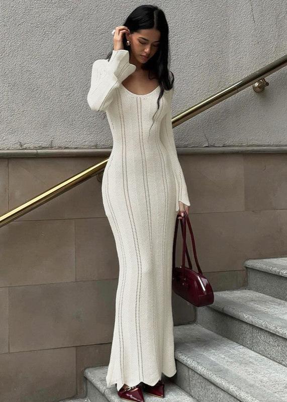 Effortlessly Elegant Dress with a Timeless Design