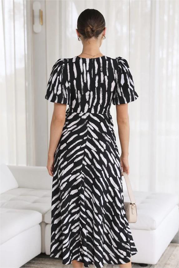 Elegantly Styled Dress for Everyday Wear