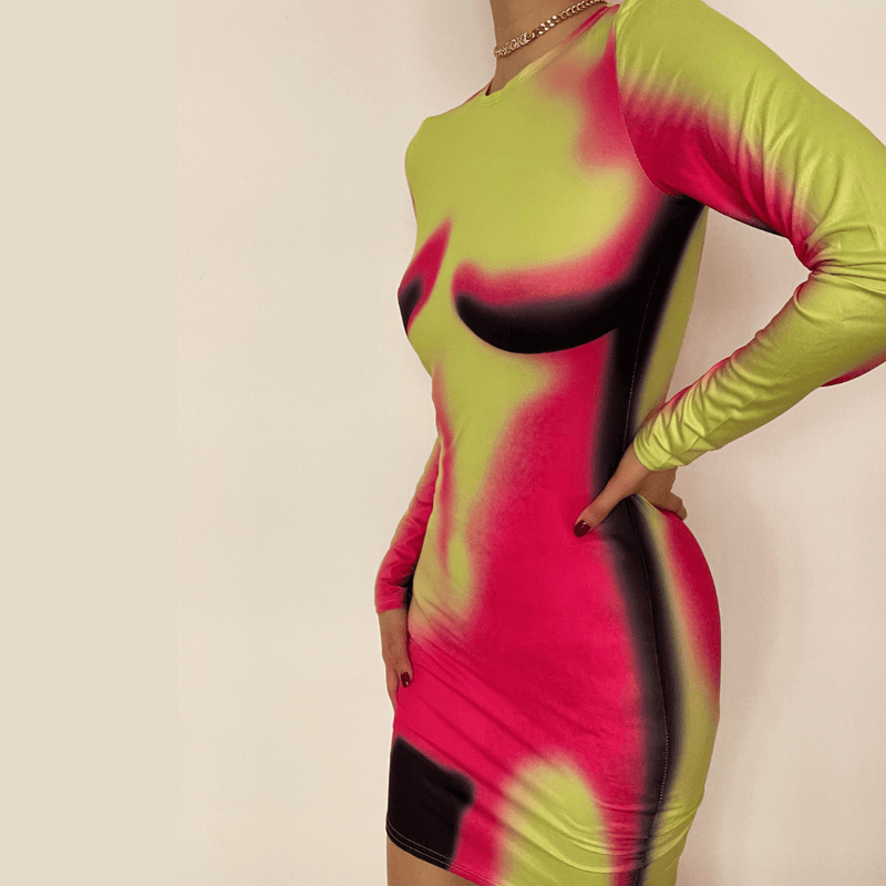 Gracefully Styled Dress for Any Occasion