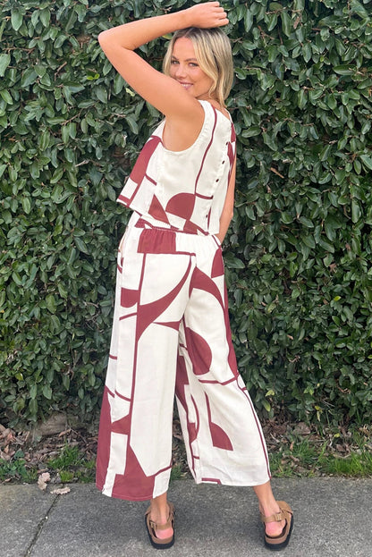 Well Tailored Pants with a Graceful Silhouette