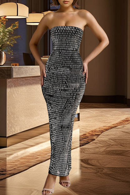 Well Tailored Dress with a Graceful Silhouette