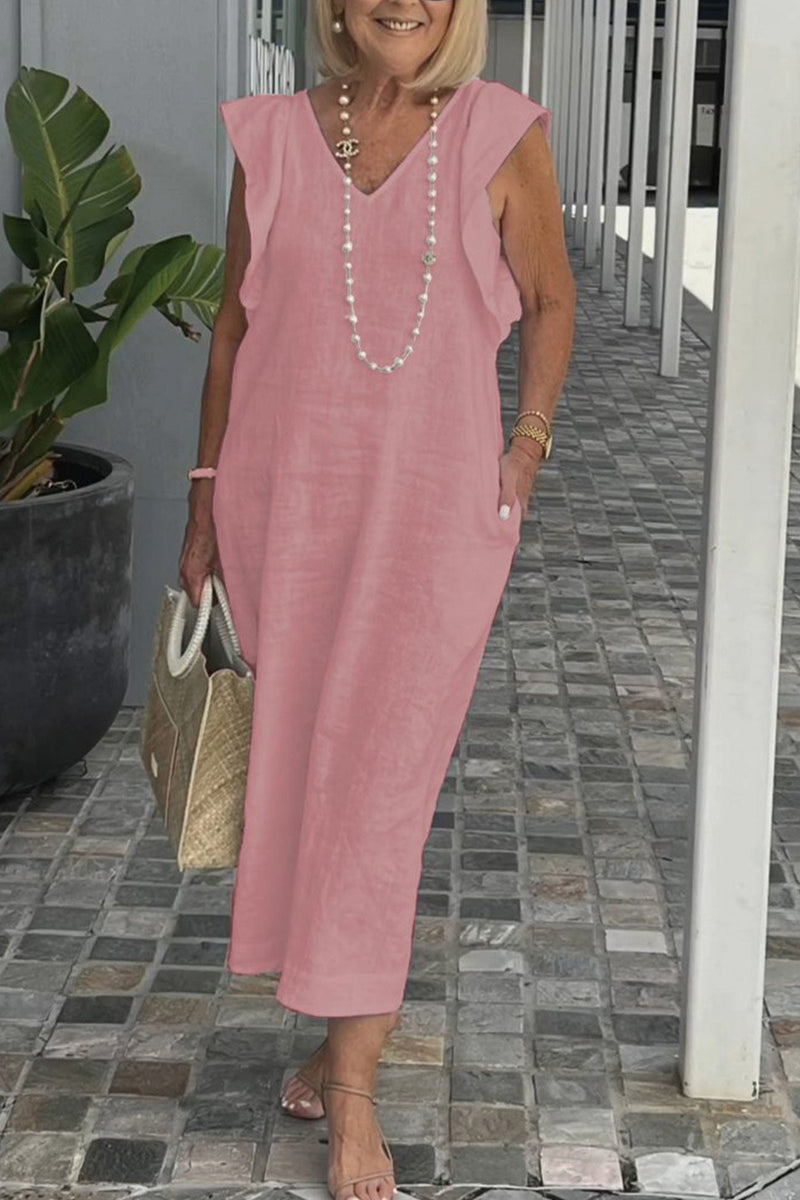 Sophisticated Dress with a Clean Classic Look