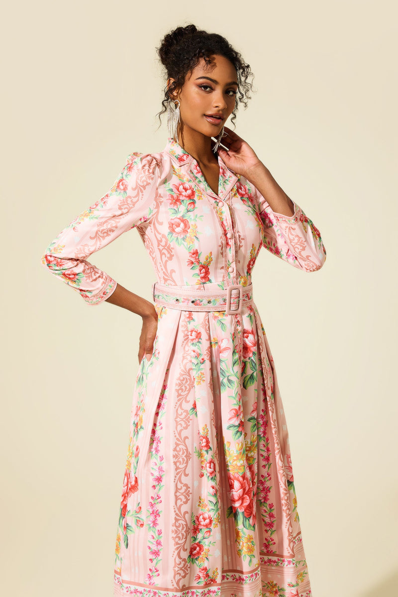 Classic Vintage Dress with a Flattering Fit