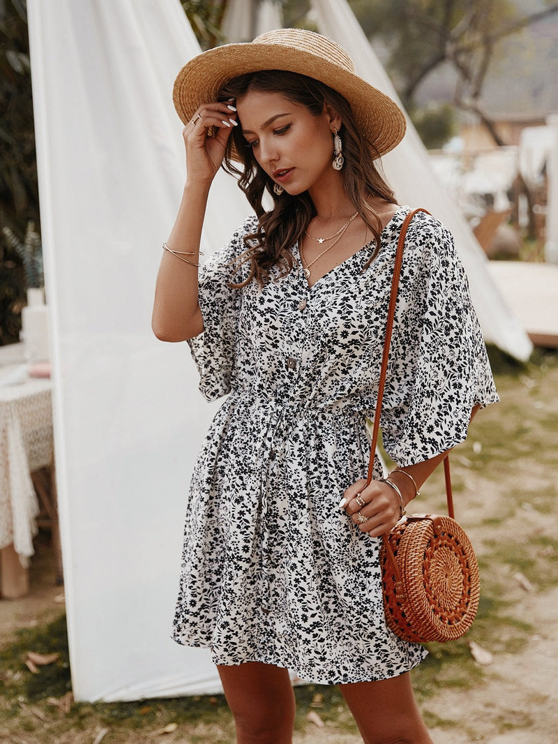 Sophisticated Dress with a Clean Classic Look