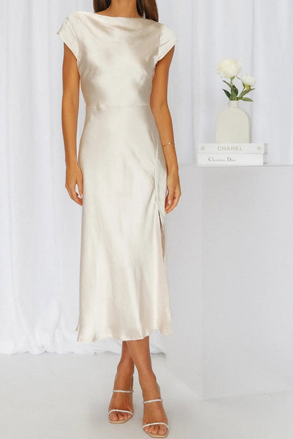 Polished Dress with an Effortless Classic Look