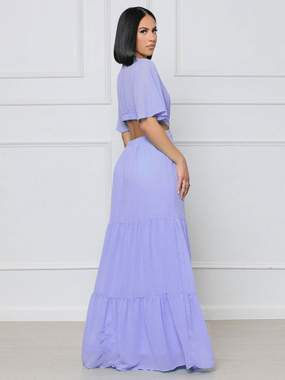 Effortlessly Elegant Dress with a Timeless Design