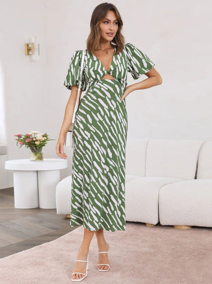 Polished Dress with an Effortless Classic Look