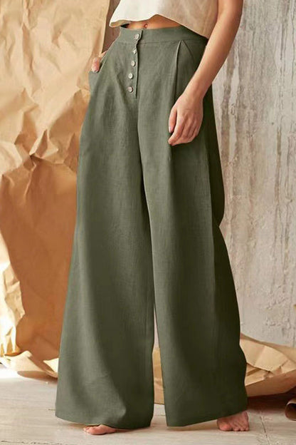 Well Tailored Pants with a Graceful Silhouette